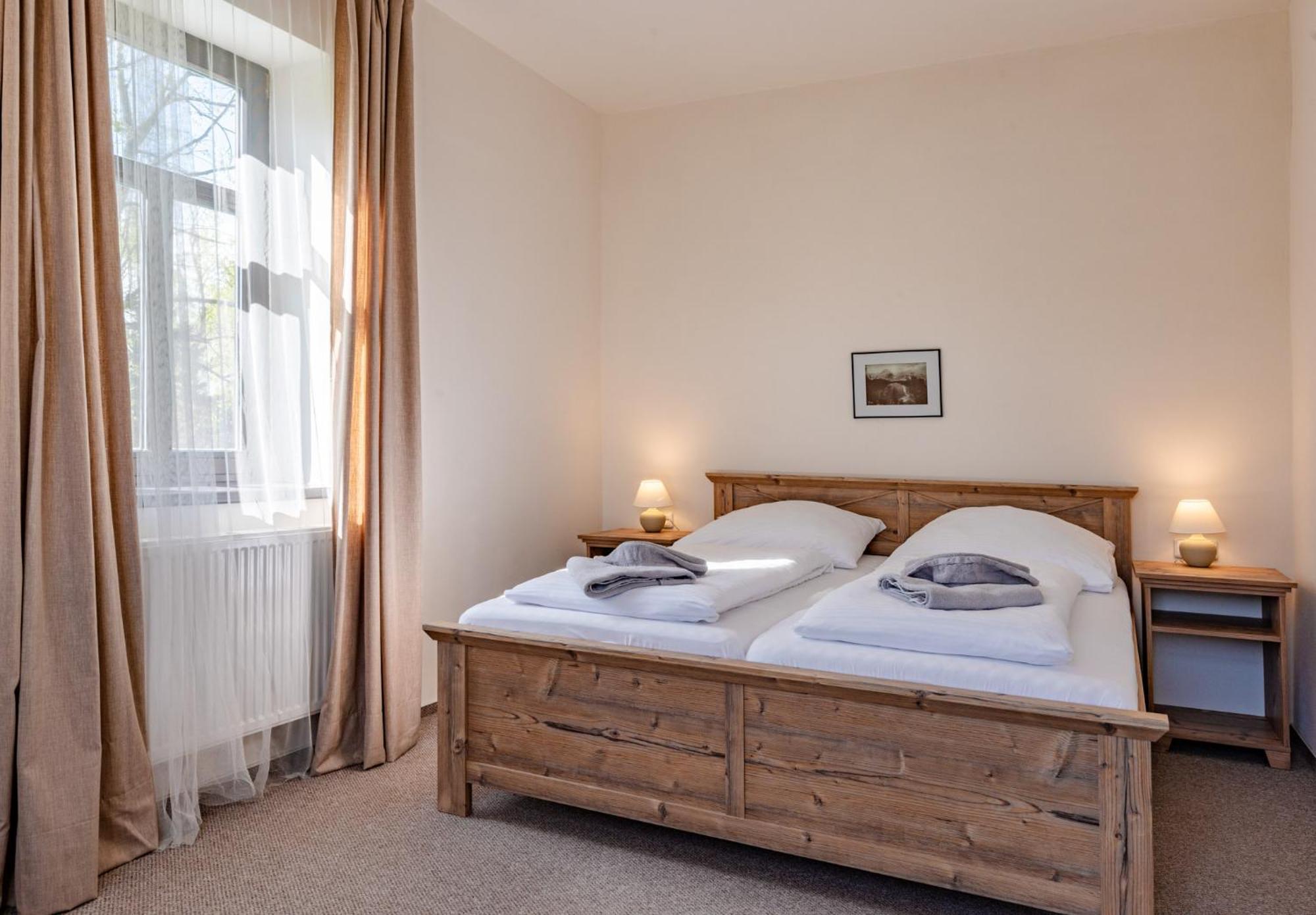 Hotel Svycarsky Dum Sneznik Room photo